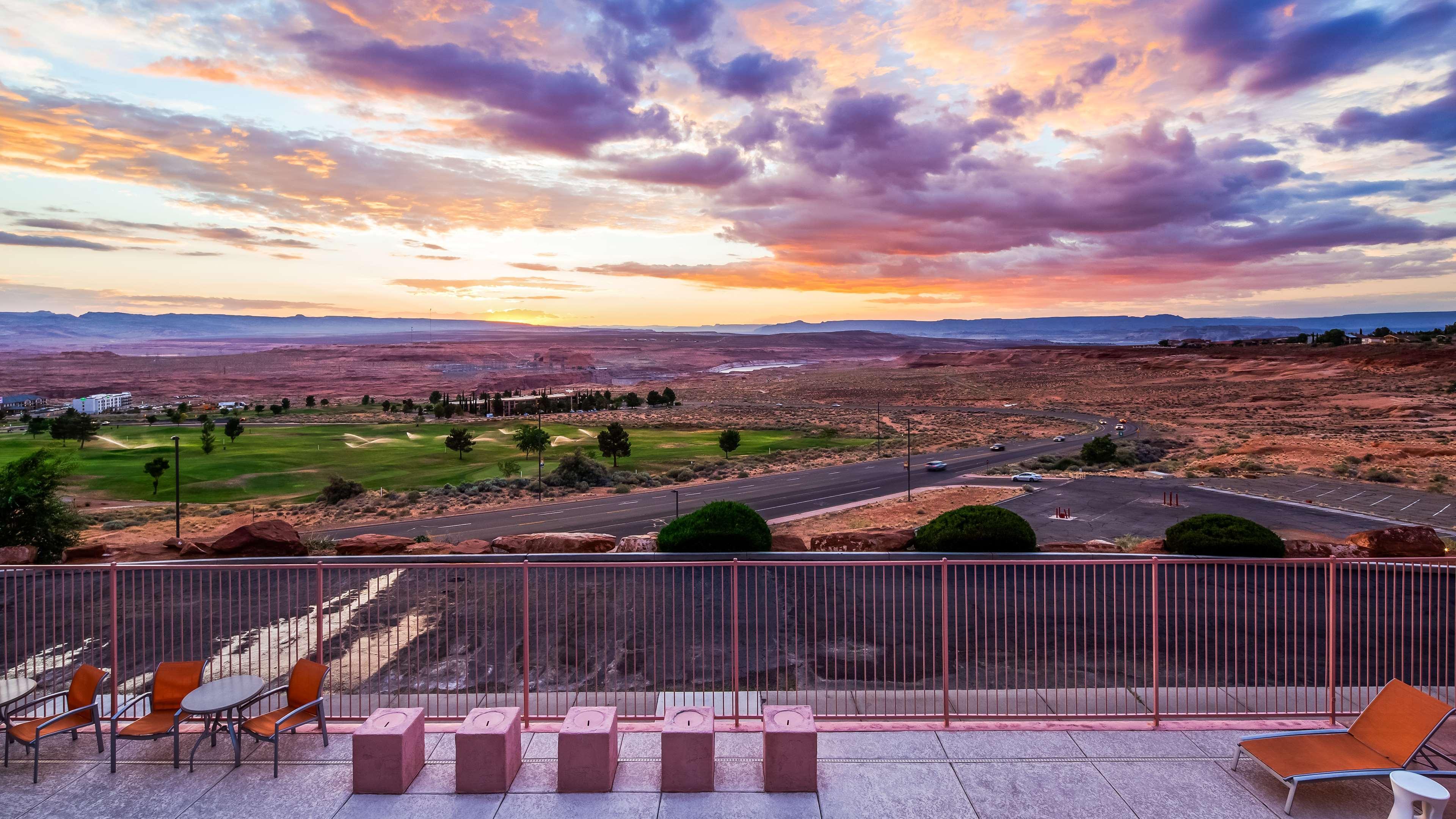 Best Western View Of Lake Powell Hotel Page Bagian luar foto